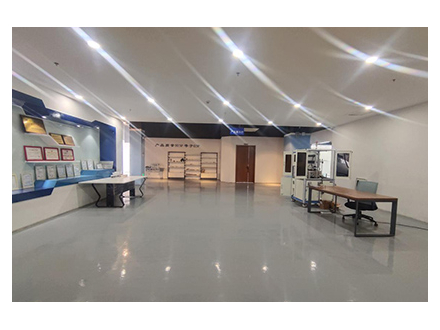 展示区(图1)